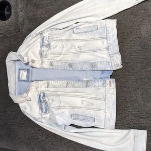 Mudd girls jean jacket size large light wash